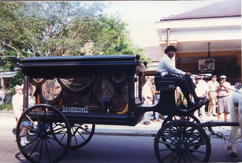 Types of Alternative and Non-Traditional Funerals