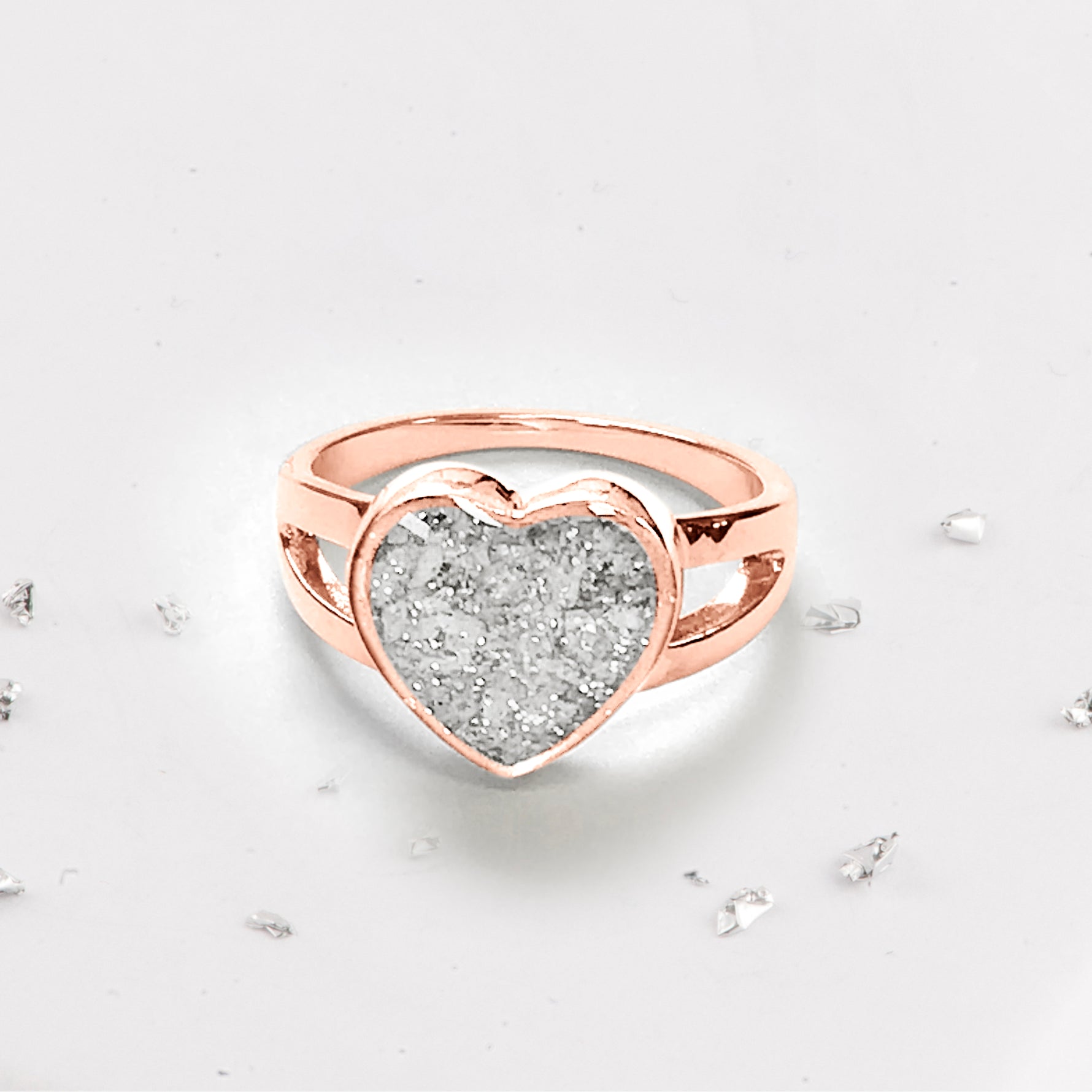 Gold Resin Inlaid Heart Ring