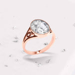 Gold Resin Inlaid Oval Ring