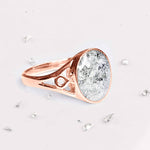 Gold Resin Inlaid Oval Ring
