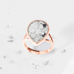 Gold Resin Inlaid Teardrop Ring