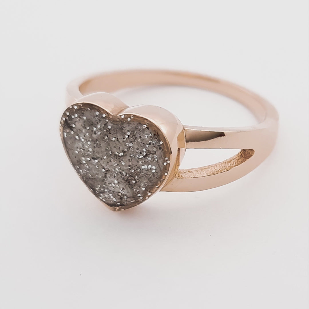 Gold Resin Inlaid Heart Ring