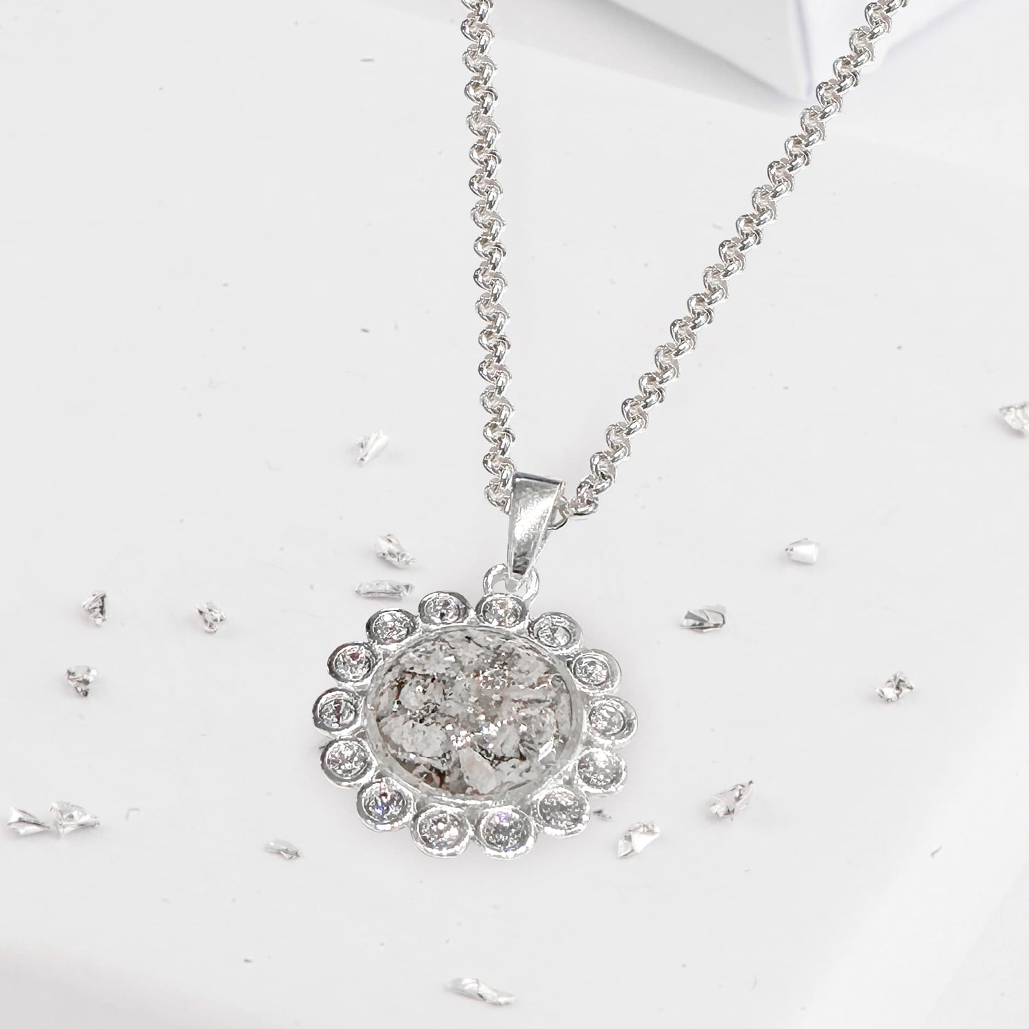 Round Crystal Halo Inlaid Pendant