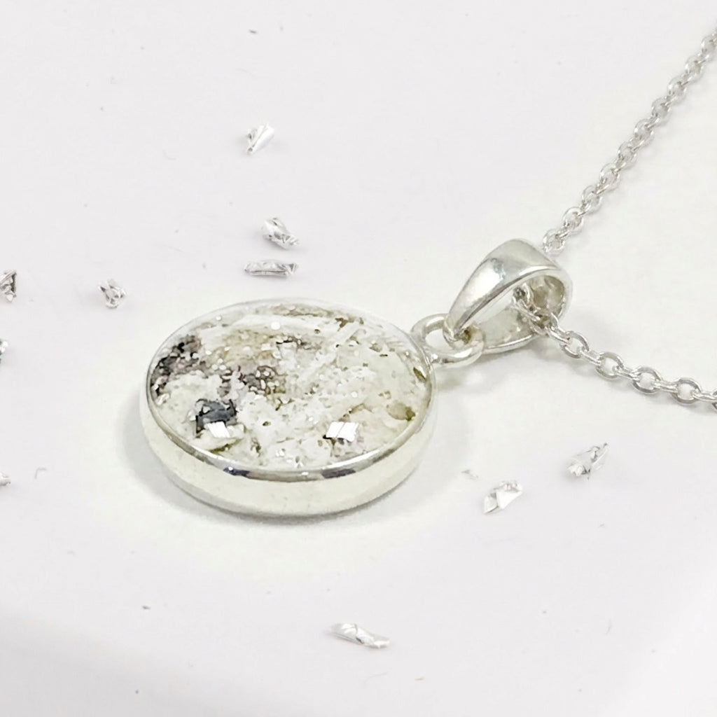 Small Resin Round Inlaid Memorial Pendant