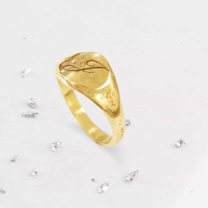 Gold Imprinted Unisex Signet Ring